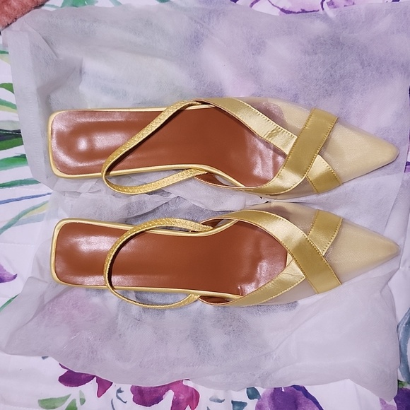 Pastel Yellow New Kitten Heels - Picture 1 of 2